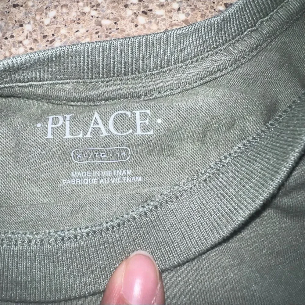 The Children's Place Boys XL (14) Shirt Army Green Short Sleeve T-shirt